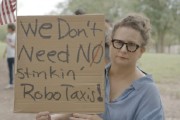 滦南特斯拉在得州奥斯汀遭遇抗议活动：反对马斯克Robotaxi计划